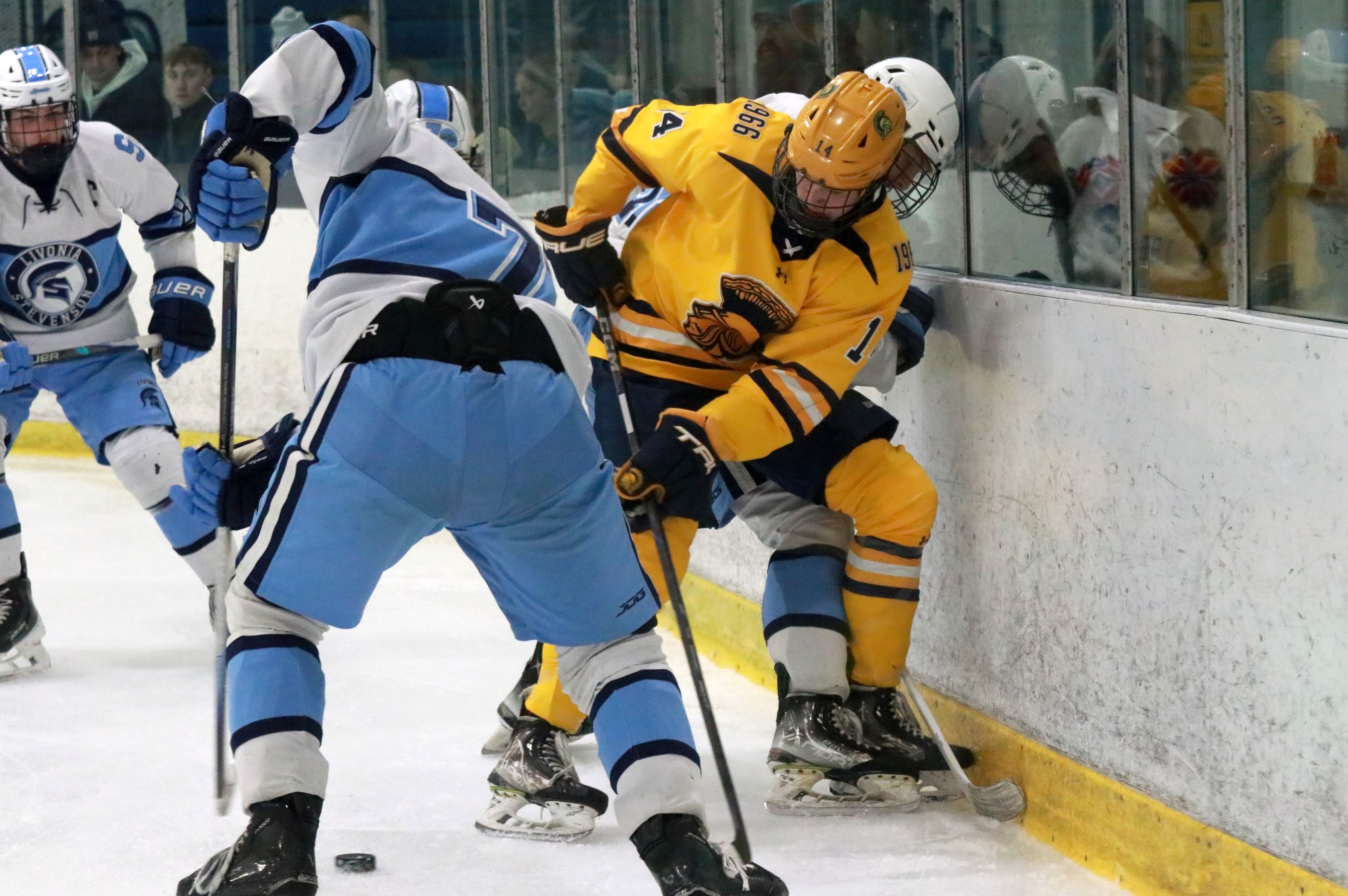 The Trenton ice hockey team was handed a 5-2 loss...