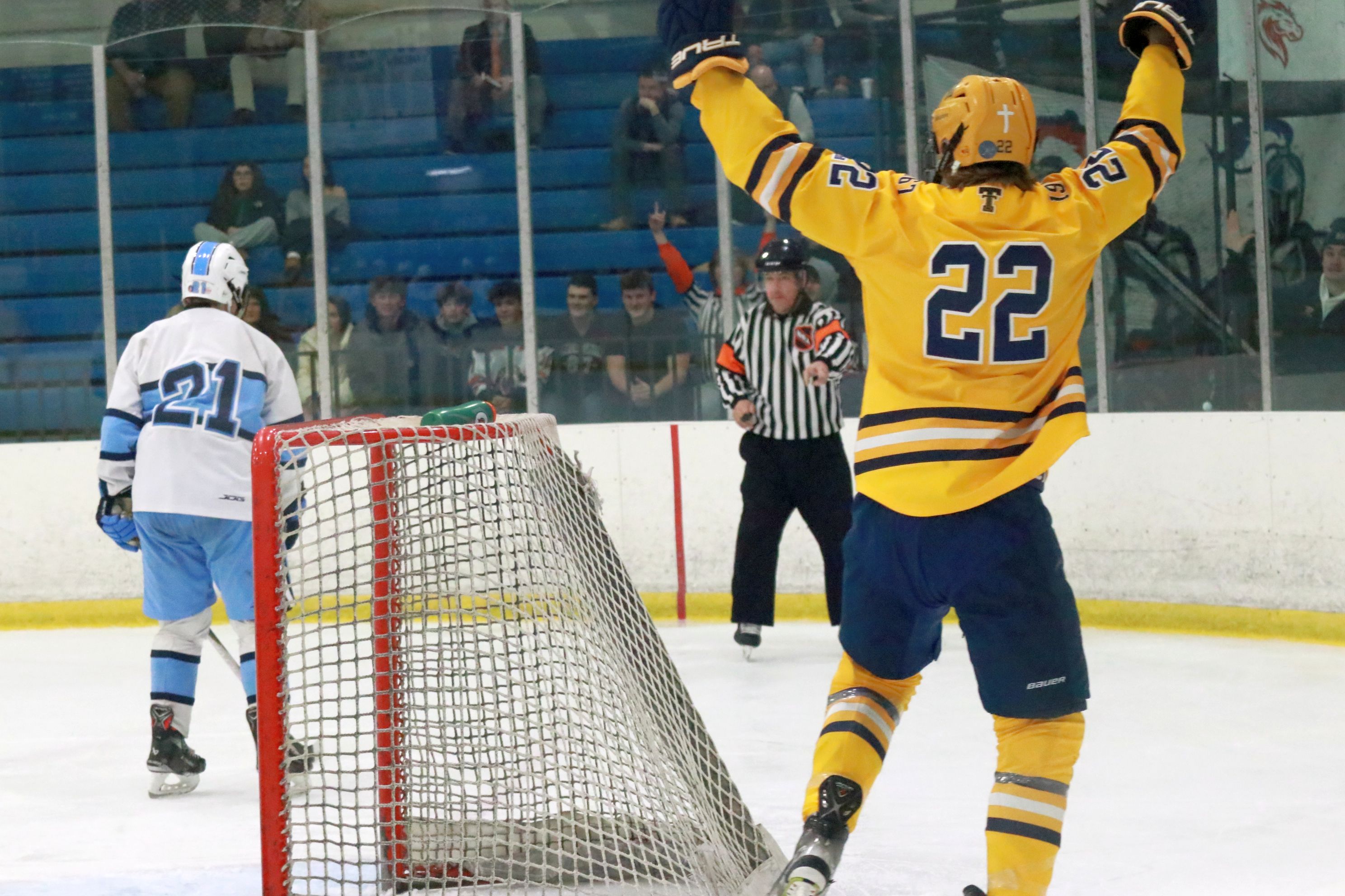 The Trenton ice hockey team was handed a 5-2 loss...