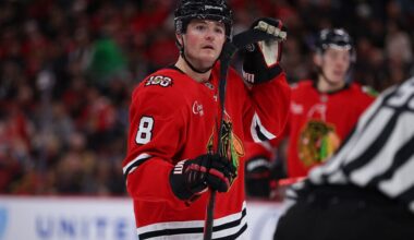 Blackhawks Fall 3-1 To Flyers, Losing Streak Extended Into Holidays