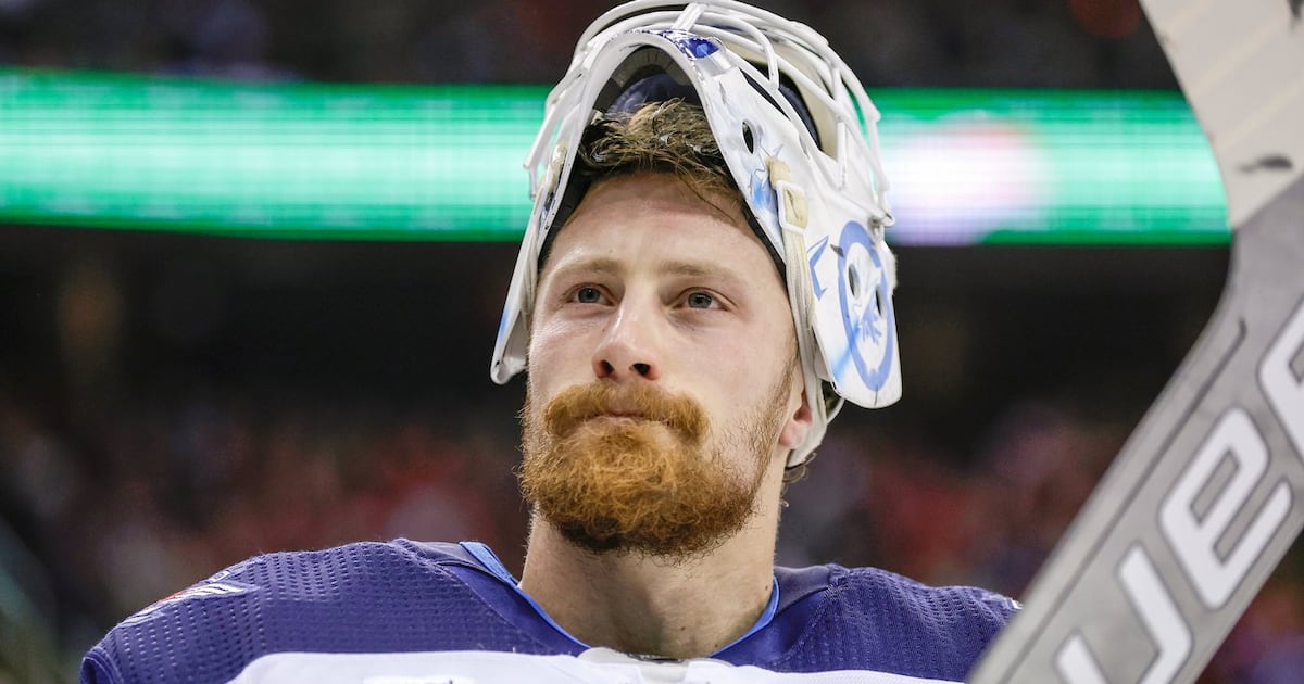 Chicago Blackhawks G Laurent Brossoit has permission to seek trade as NHL return nears