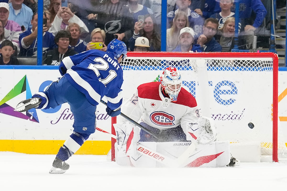 Lightning hold off Canadiens to extend winning streak to four games