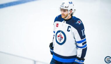 Winnipeg Jets Morning Papers – Illegal Curve Hockey