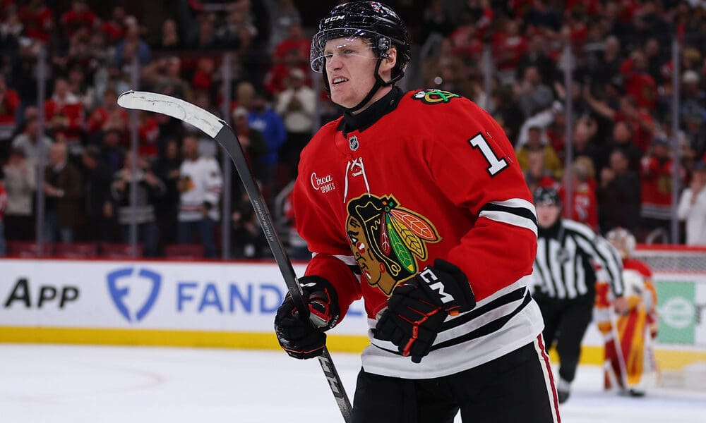 Chicago Blackhawks, Oliver Moore