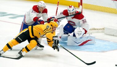 Canadiens' Fowler makes 33 saves to win NHL debut vs. Penguins