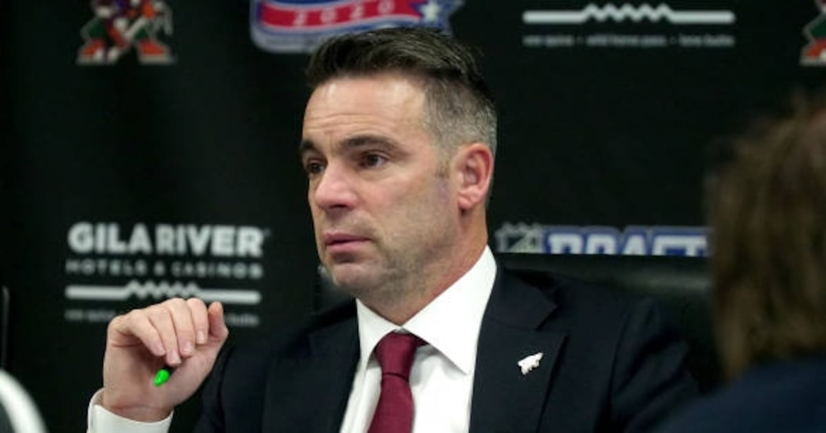 Toronto Maple Leafs add Steve Sullivan to coaching staff