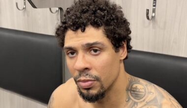 Sharks Locker Room: Consistently Inconsistent