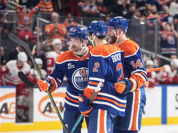 Hyman has 3 goals, McDavid gets 4 assists as Oilers beat Red Wings 4-1