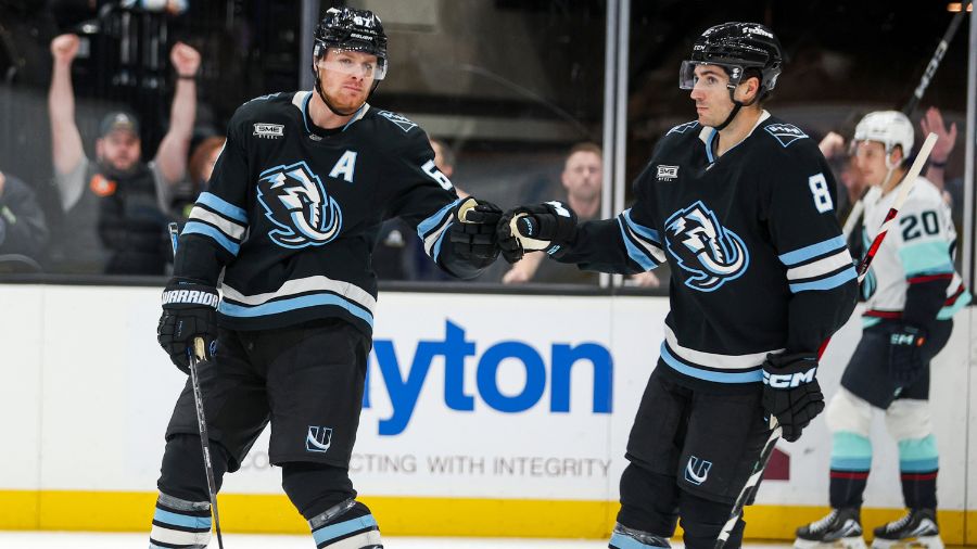 Nick Schmaltz, Utah Mammoth....