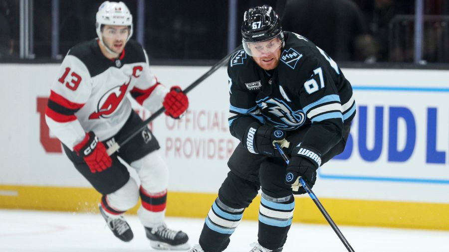 Lawson Crouse, Utah Mammoth....