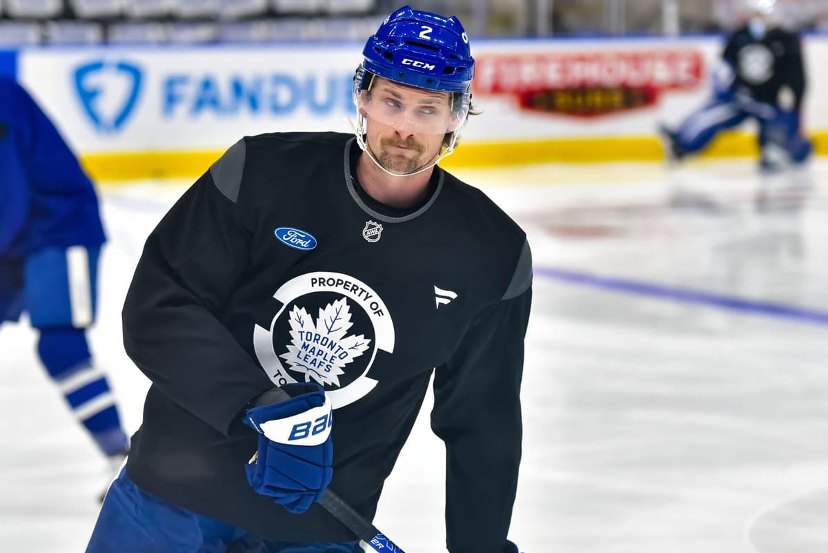 Simon Benoit to rejoin Maple Leafs lineup vs. Panthers, Dakota Mermis out