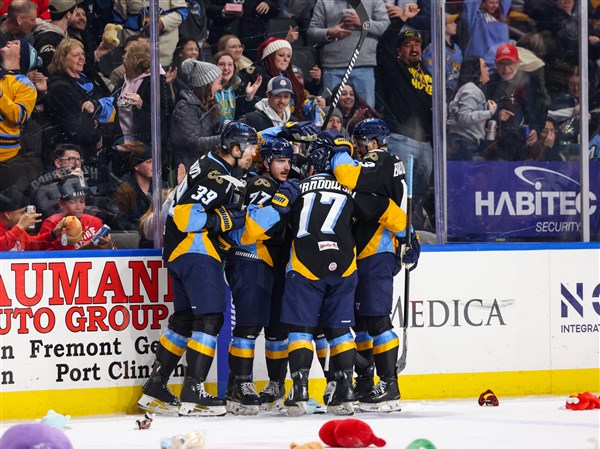 Contract dispute between ECHL, players union heating up