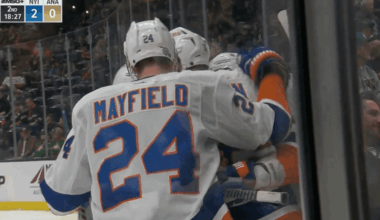 Islanders Flip Switch, Down Ducks 4-0