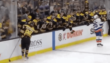 Nelson Reaches 30, Islanders Fall 6-3 to Bruins