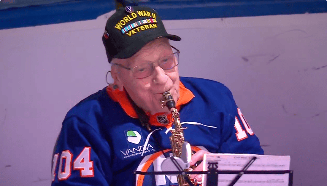104-Year-Old WWII Vet Performs National Anthem Before Islanders Game
