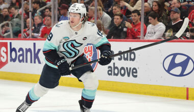 Seattle Kraken Jared McCann skates March 2025...