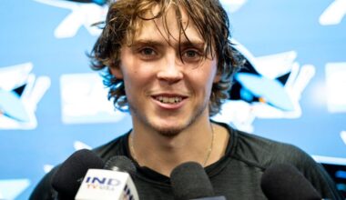Sharks Locker Room: Smith Ahead of Schedule, Too
