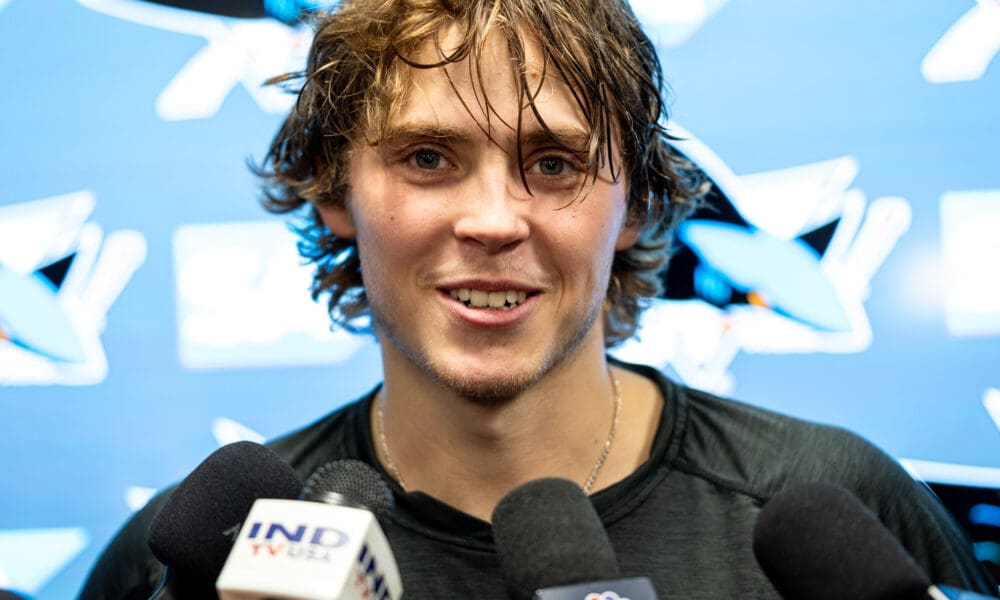 Sharks Locker Room: Smith Ahead of Schedule, Too