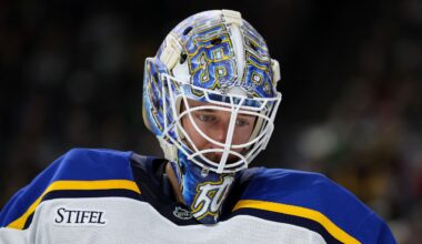 Blues' Binnington pulled after allowing two early goals