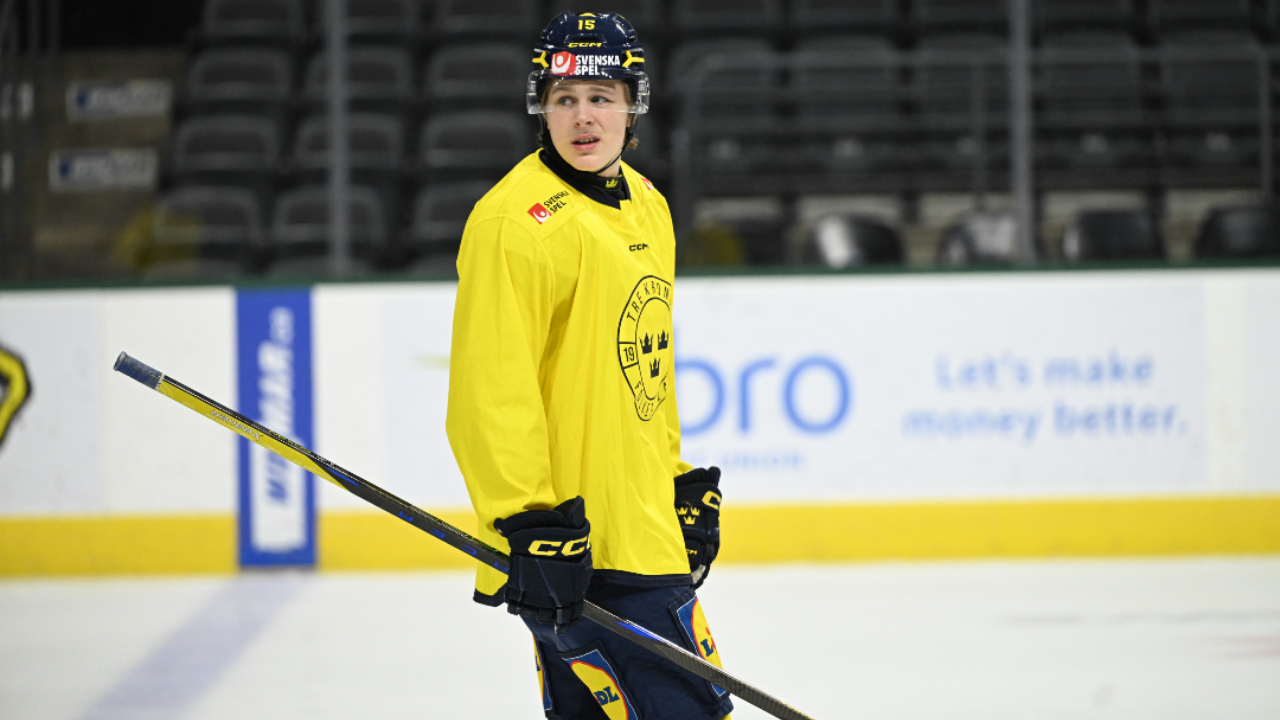Why Ivar Stenberg has 'really taken off' ahead of world juniors, NHL Draft