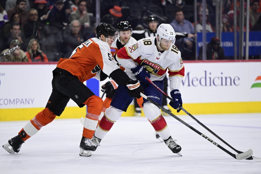 Flyers call up Denver Barkey from Lehigh Valley to make NHL debut