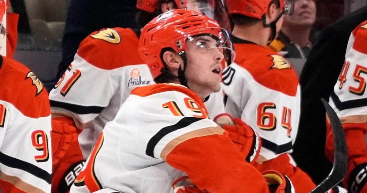 Beckett Sennecke beats buzzer to force overtime, Anaheim Ducks win in shootout to beat Pittsburgh Penguins