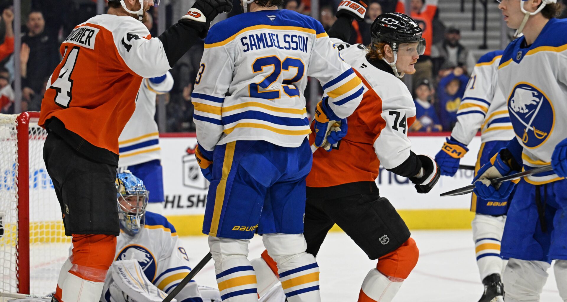 Sabres' best players wilted in loss to Flyers