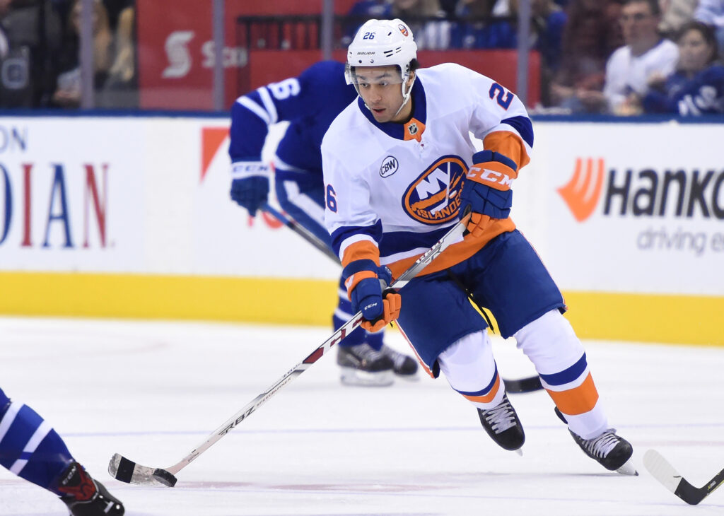 Joshua Ho-Sang Signs In Russia