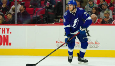 Lightning, Flyers Swap Roman Schmidt, Ethan Samson