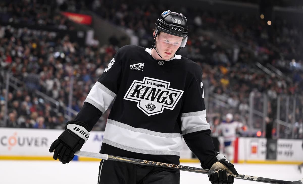 Kings sign Samuel Helenius to two-year contract