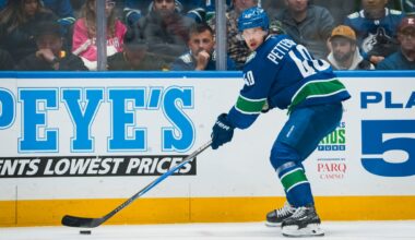 New-look first line dominates in Canucks’ loss to Mammoth
