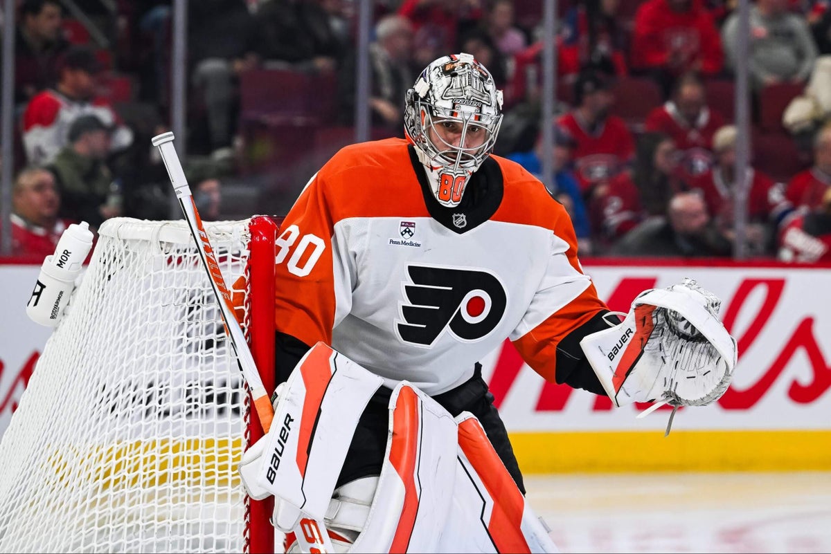 How Dan Vladar’s offseason prepared him to step up with the Flyers