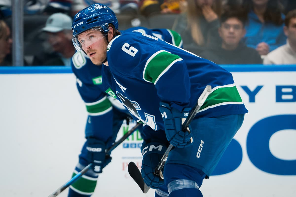 Canucks turn in a strong effort, fall 4-1 to Mammoth