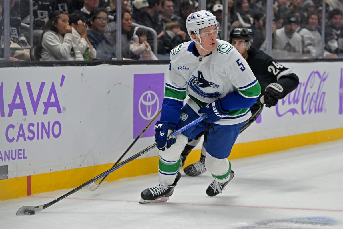 Tom Willander makes his NHL case