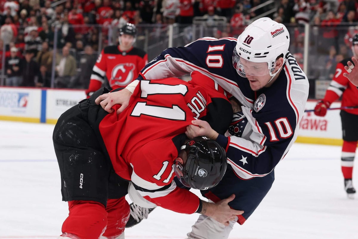 Blue Jackets overcome early deficit, lock down late lead in physical win over Devils