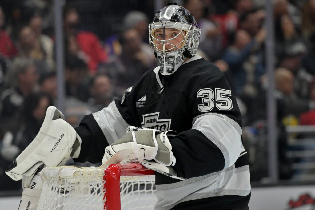 Pacific Notes: Kuemper, Pettersson, Ohgren