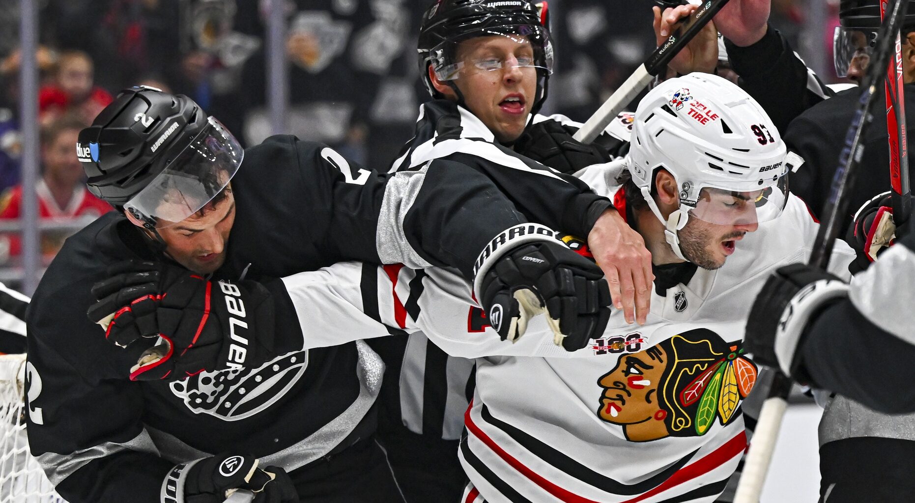 Bumpuses!: Kings 6, Blackhawks 0