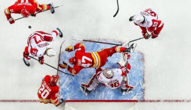 Under pressure to make playoffs, Red Wings first in the Atlantic arriving in Edmonton