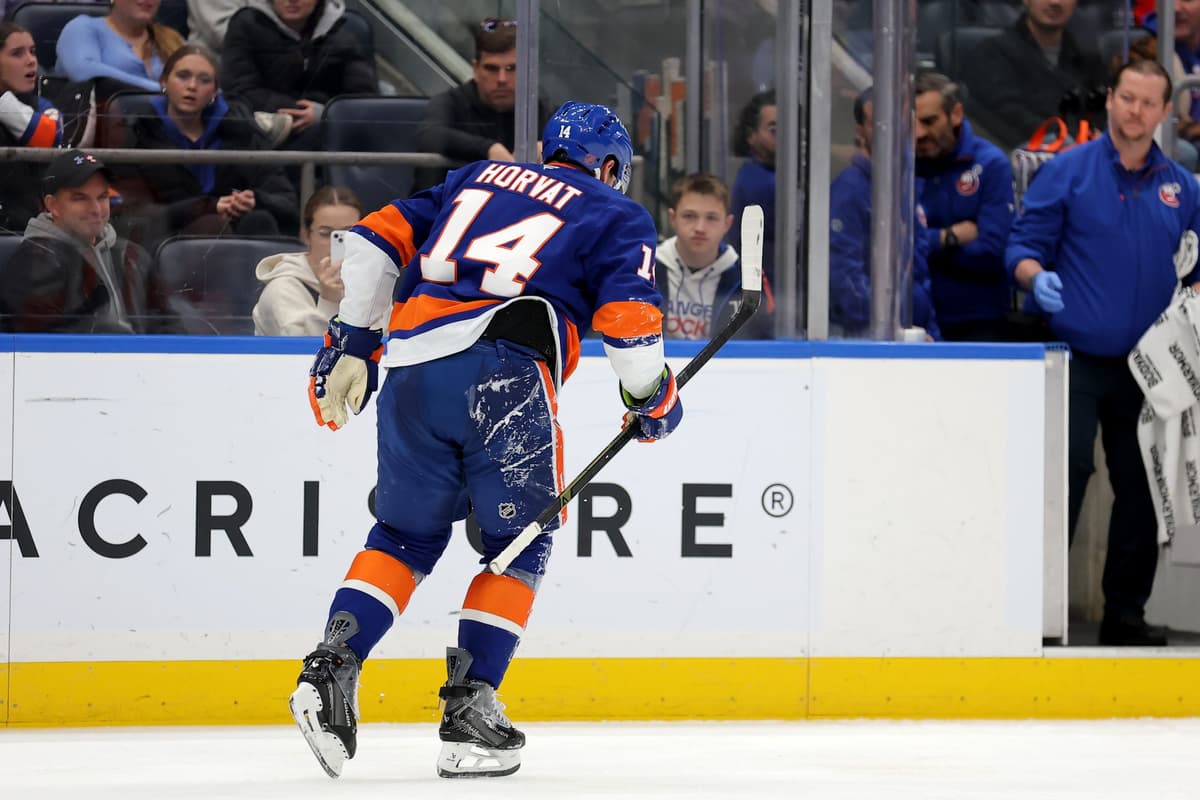 Islanders’ Bo Horvat week-to-week with lower-body injury