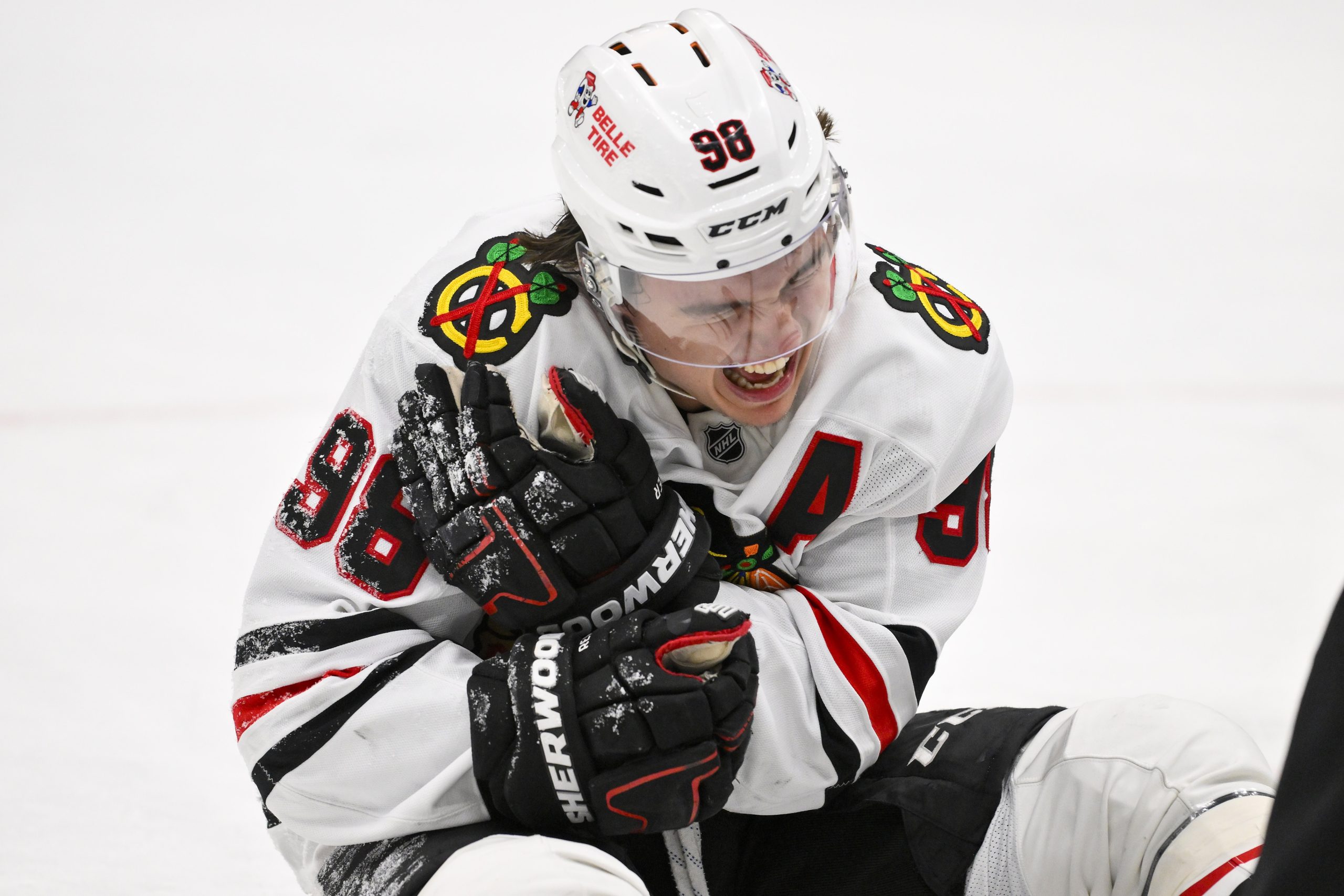 Chicago Blackhawks get bad update on Connor Bedard’s injury