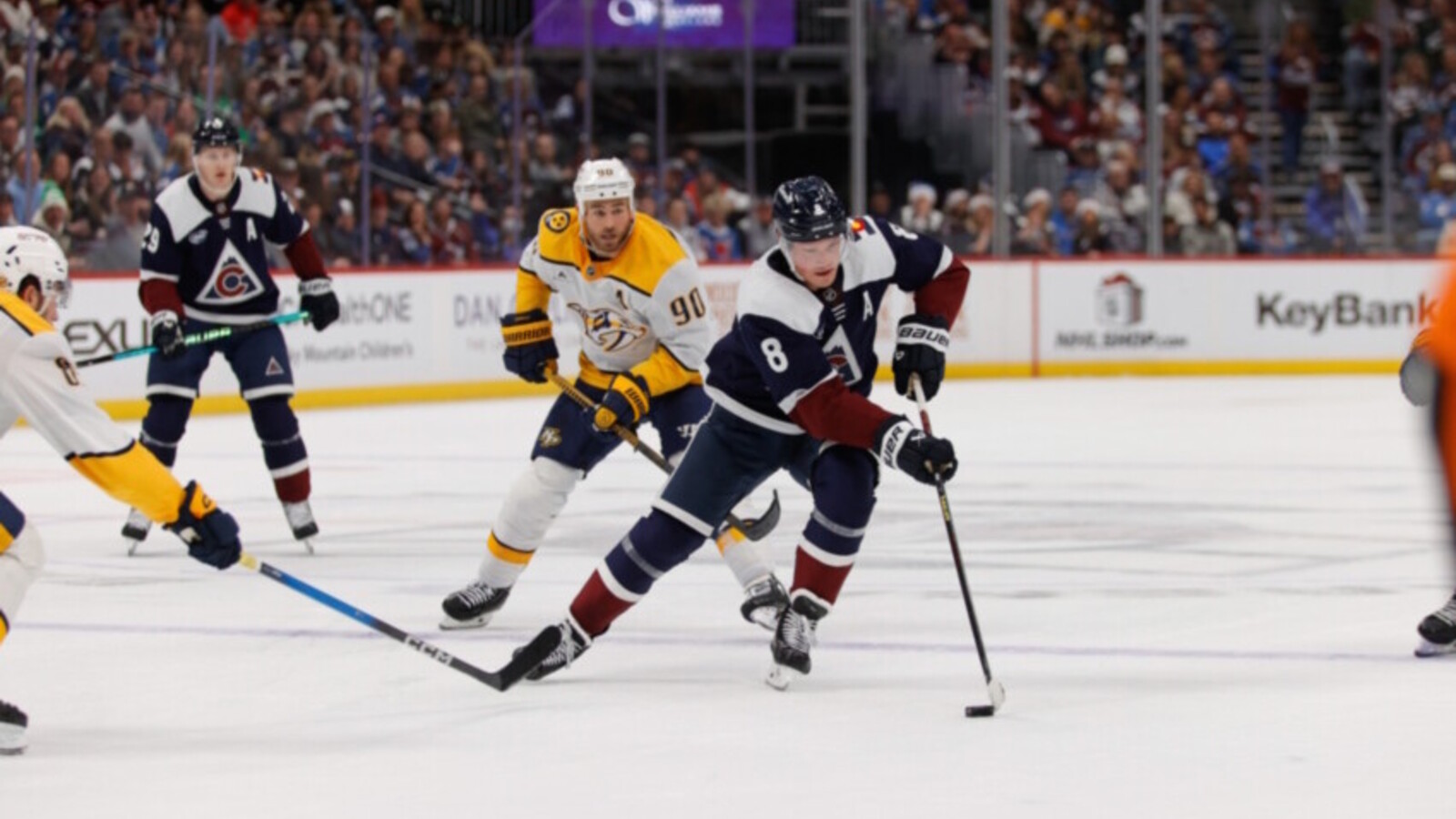 NHL Rumors: Potential third-line center options for Colorado Avalanche