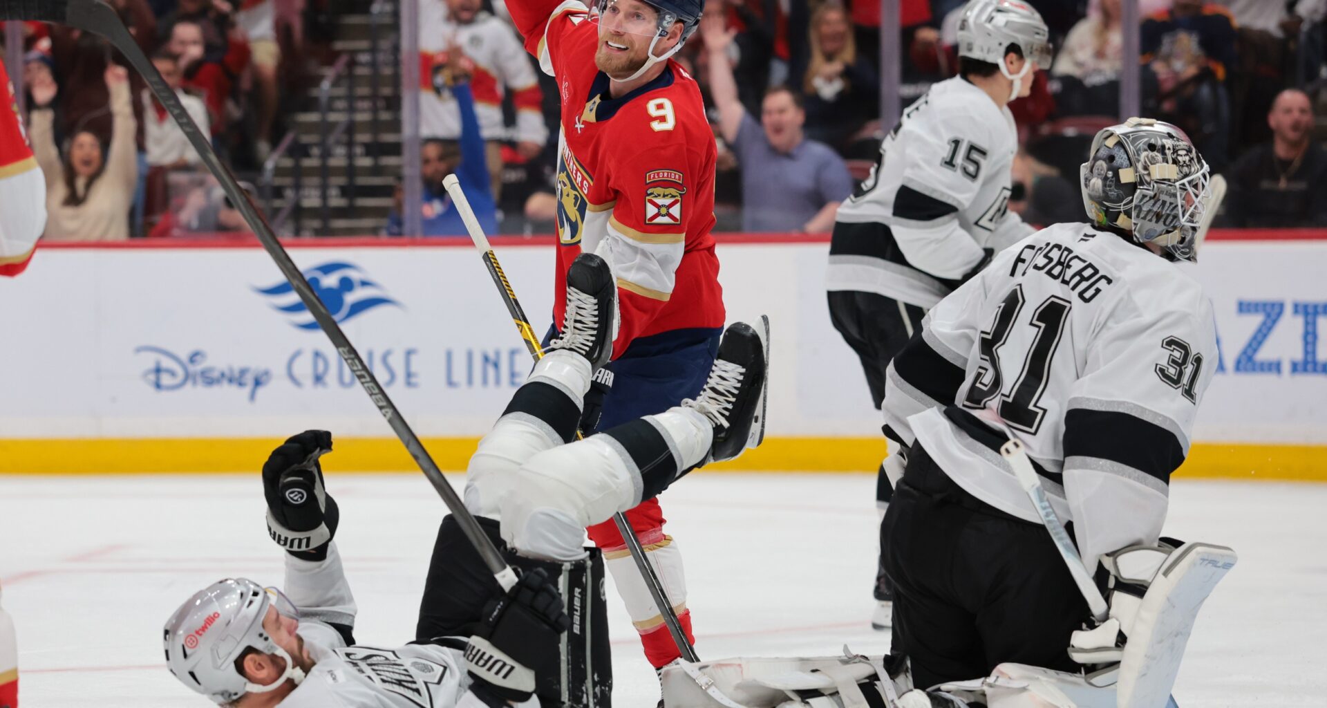 It goes to eleven in Panthers 5-2 win over Kings