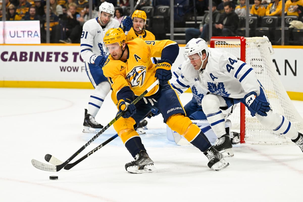 Maple Leafs creep closer to rock bottom with 5-3 loss to Predators