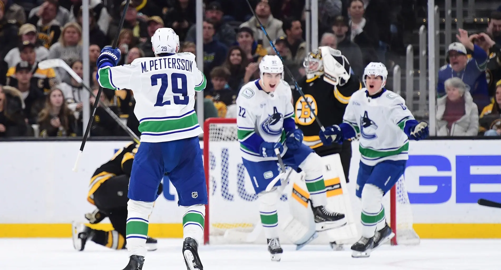 Vancouver Canucks vs Philadelphia Flyers, Picks and Prediction, Monday, December 22, 2025