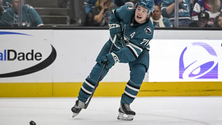 Sharks' Macklin Celebrini outdoes Wayne Gretzky to tie historic NHL record image
