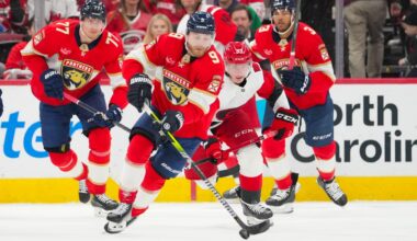 Panthers erupt in third to blow by Hurricanes 5-2