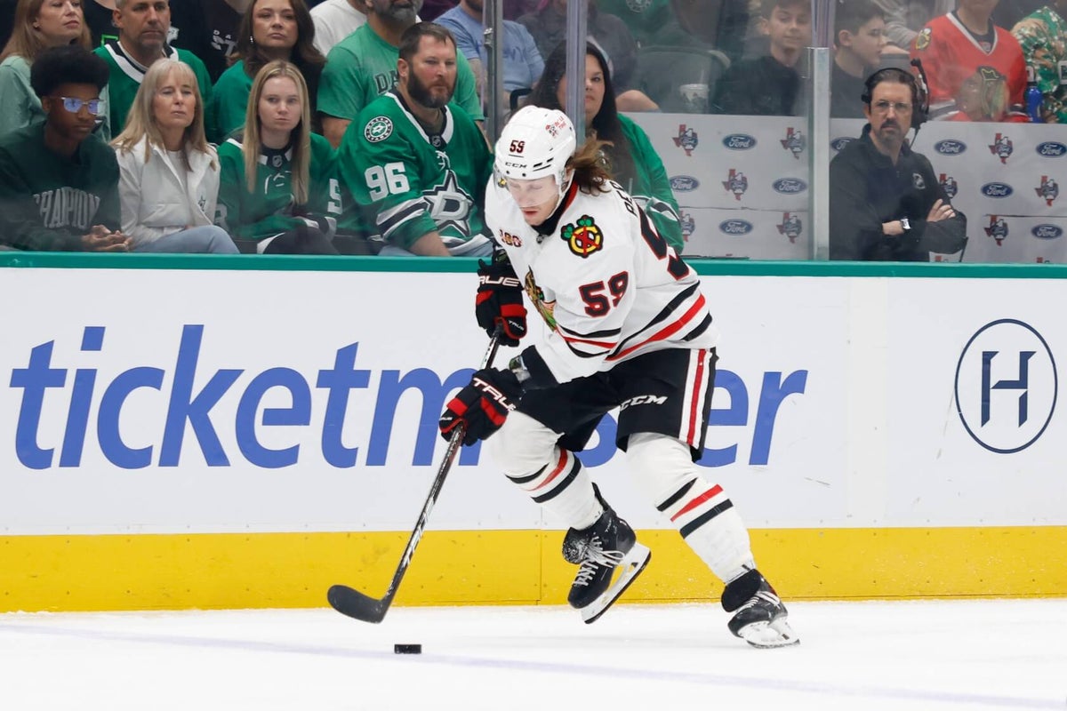 Tyler Bertuzzi’s consistency continues to pay off in Blackhawks’ win over Stars