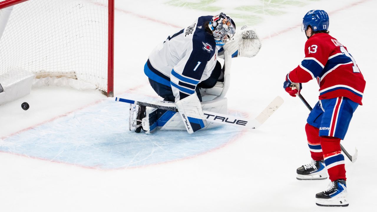 After a hot start, why are the Winnipeg Jets struggling?