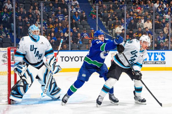 Utah Mammoth Look Sharp In Win Over Vancouver