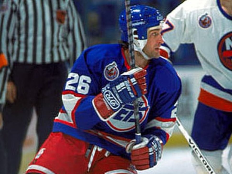 Winnipeg Jets alumni share condolences as Dean Kennedy’s wife dies