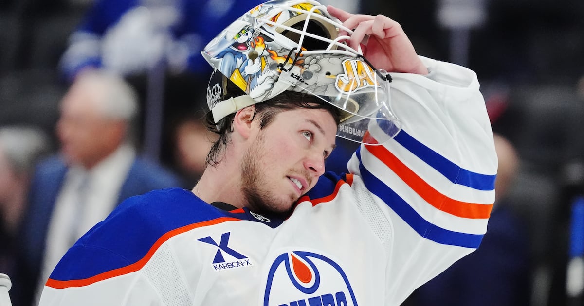 Edmonton Oilers G Tristan Jarry leaves game vs. Boston Bruins with injury